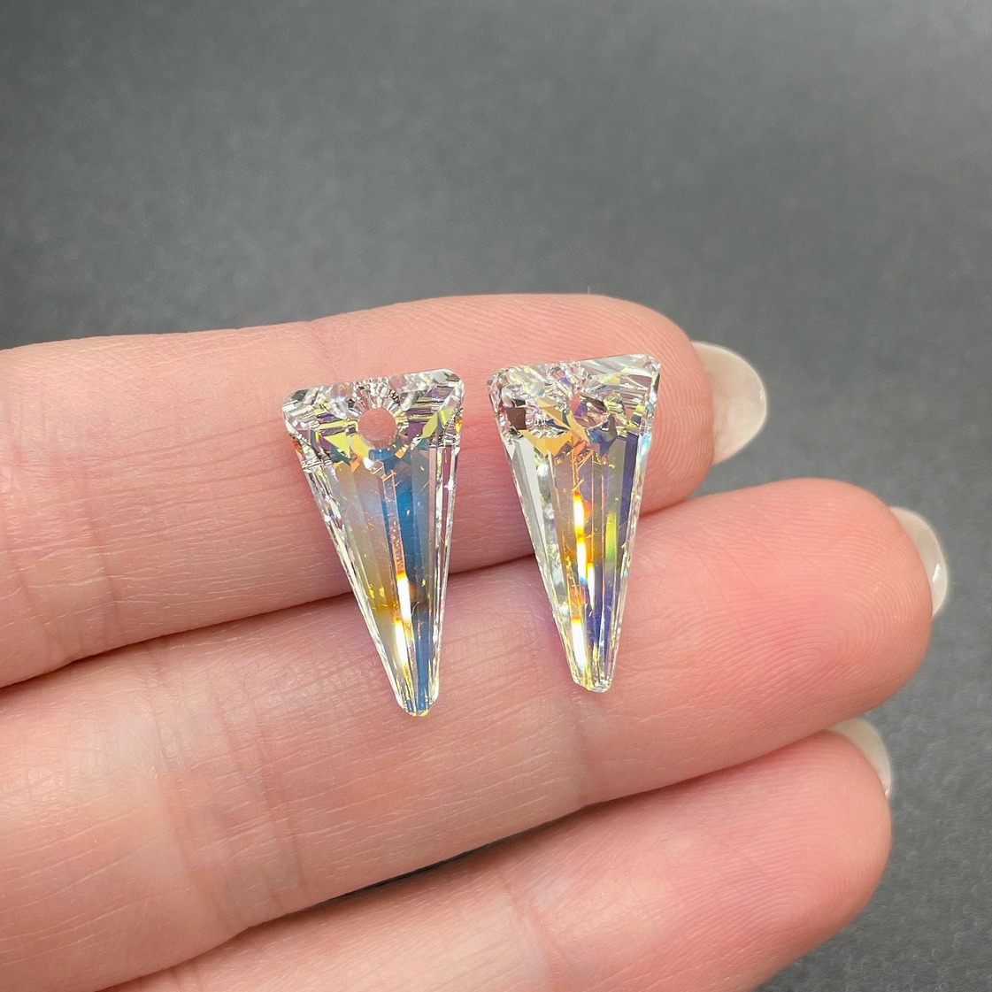 6480 Spike 18мм Crystal АВ