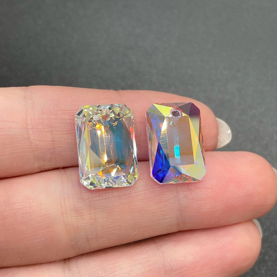 6435 Emerald Cut 16 мм Crystal Aurore Boreale (AB)