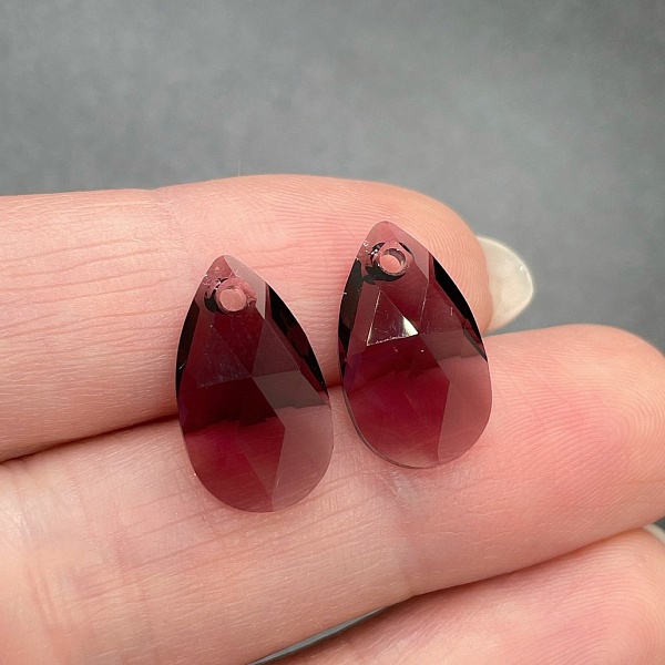 6106 Pear-shaped 16 мм  Amethyst 